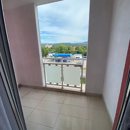 Sandra Apartman