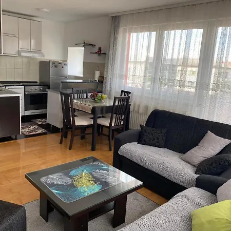 Apartman Sandra *
